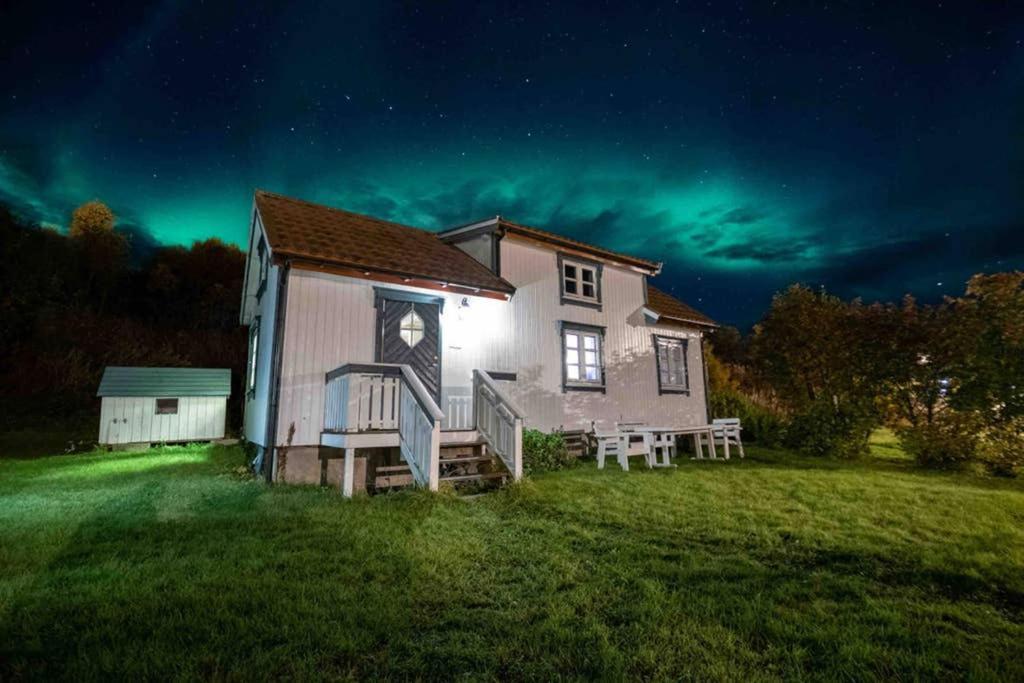 Nordlandshus Ved Lofotr Villa Bostad Buitenkant foto